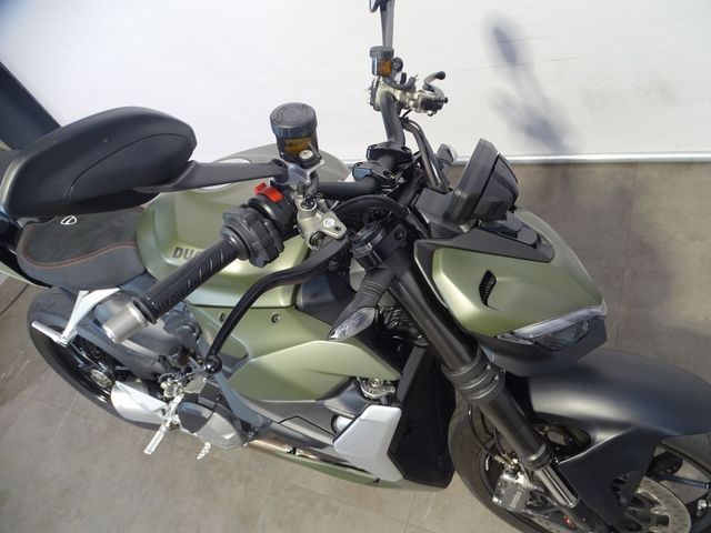 ducati - streetfighter-v2
