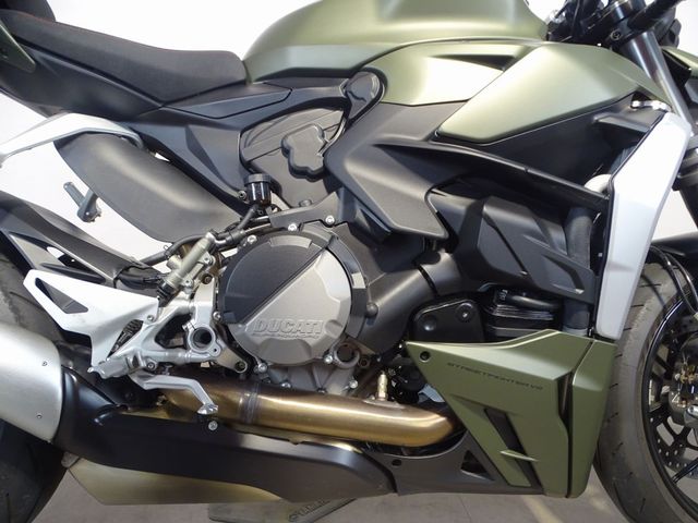 ducati - streetfighter-v2