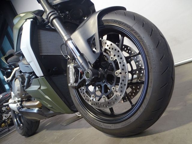 ducati - streetfighter-v2