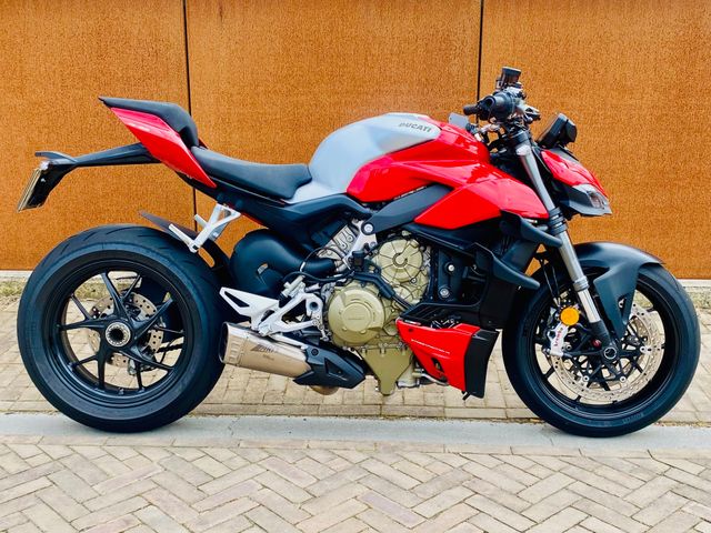 ducati - streetfighter-v4