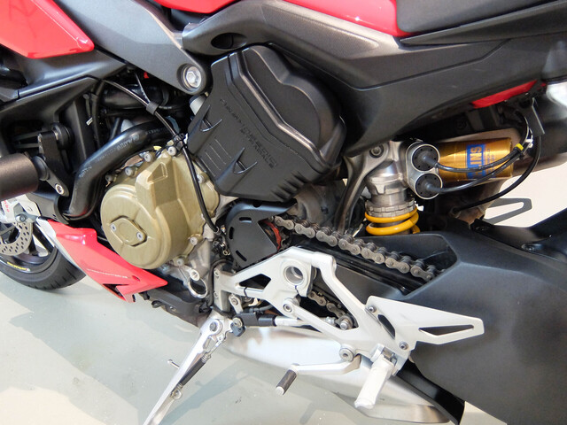 ducati - streetfighter-v4