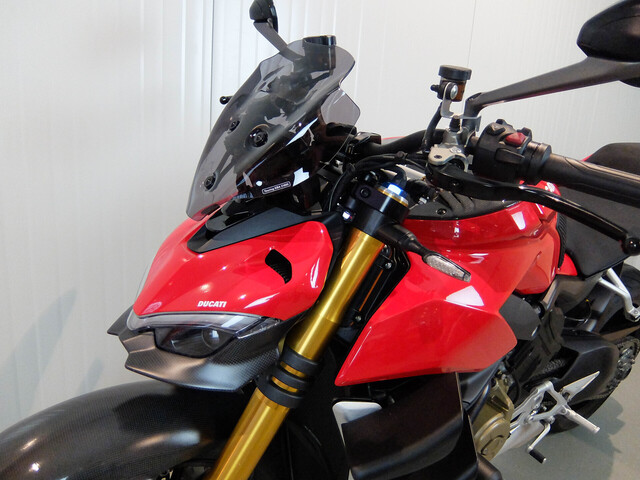 ducati - streetfighter-v4