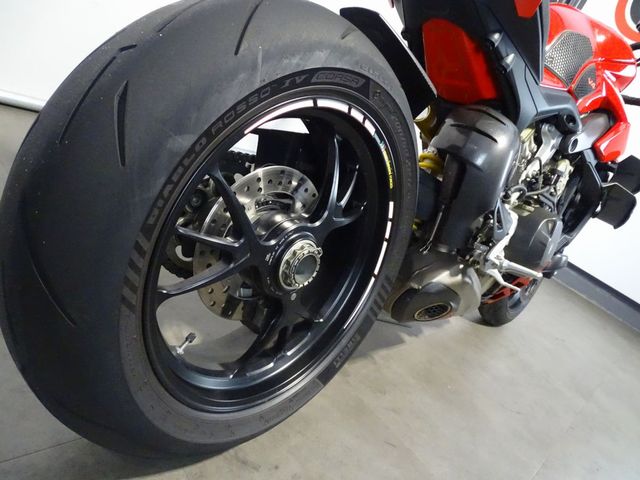 ducati - streetfighter-v4