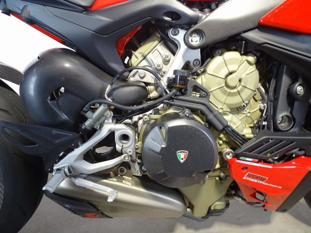 ducati - streetfighter-v4