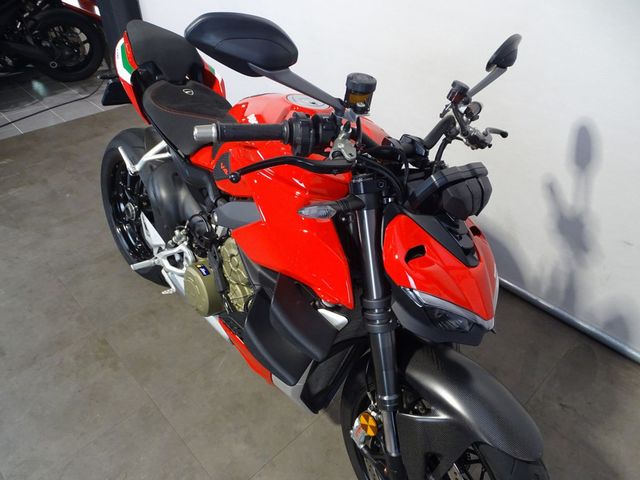 ducati - streetfighter-v4