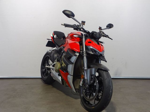 ducati - streetfighter-v4