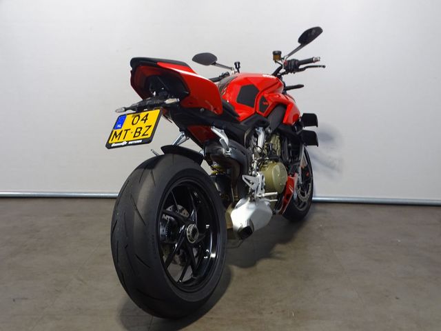 ducati - streetfighter-v4