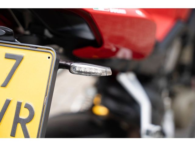 ducati - streetfighter-v4