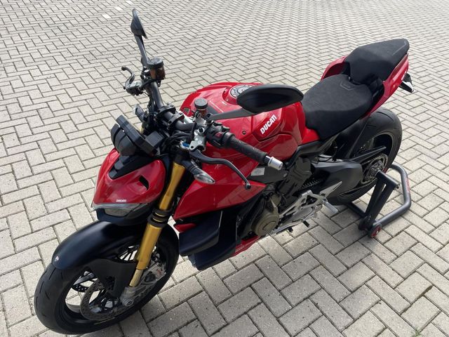 ducati - streetfighter-v4s