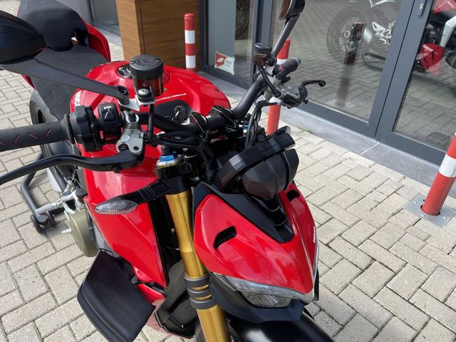 ducati - streetfighter-v4s