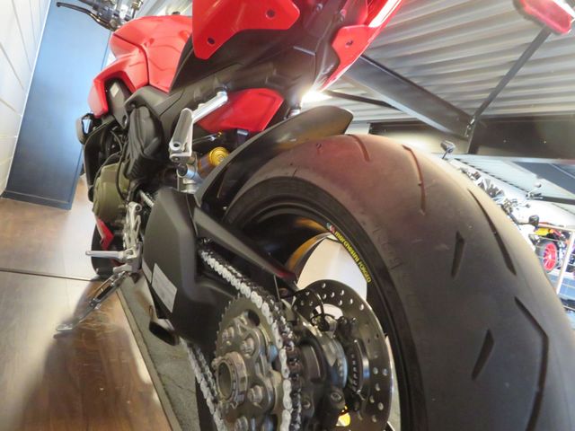 ducati - streetfighter-v4s