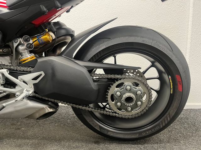 ducati - streetfighter-v4s