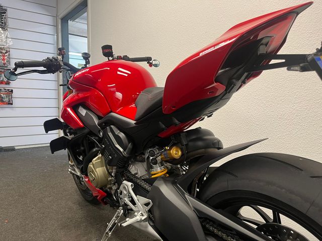 ducati - streetfighter-v4s