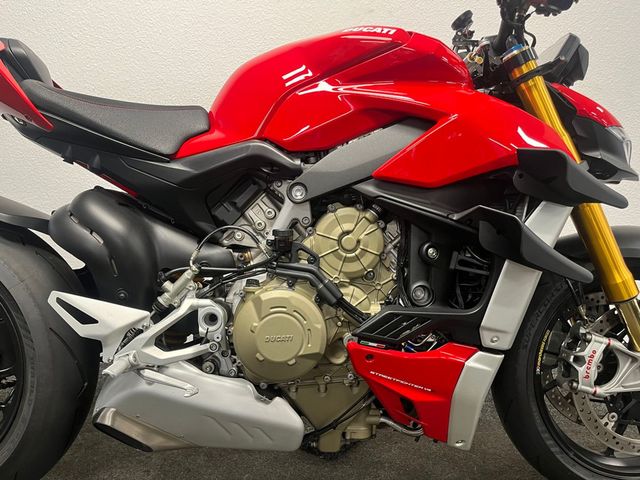 ducati - streetfighter-v4s