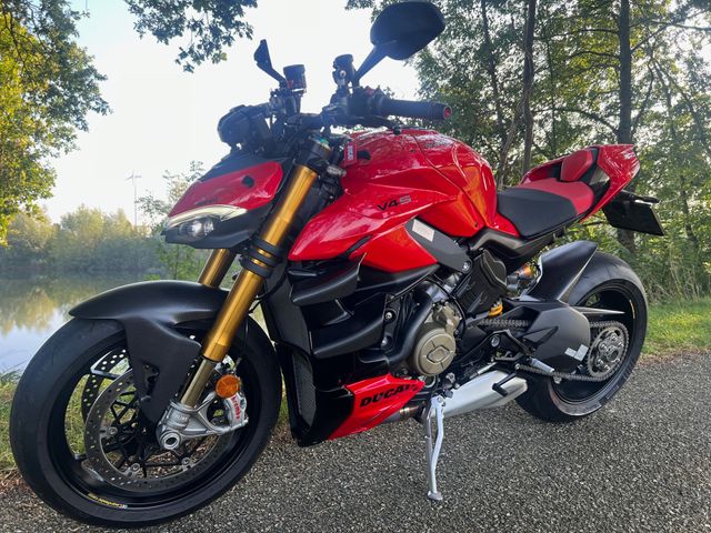 ducati - streetfighter-v4s