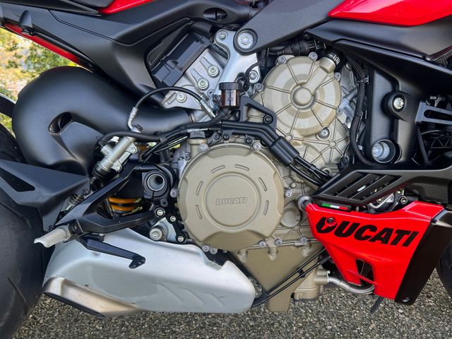 ducati - streetfighter-v4s