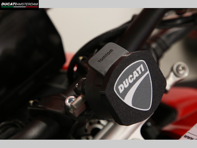 ducati - streetfighter-v4s