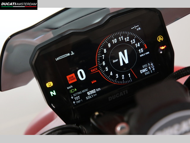 ducati - streetfighter-v4s