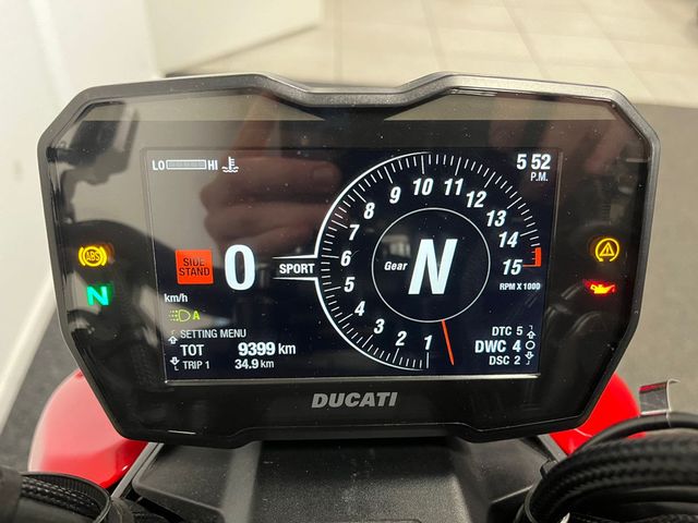 ducati - streetfighter-v4s