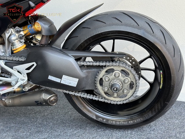 ducati - streetfighter-v4s