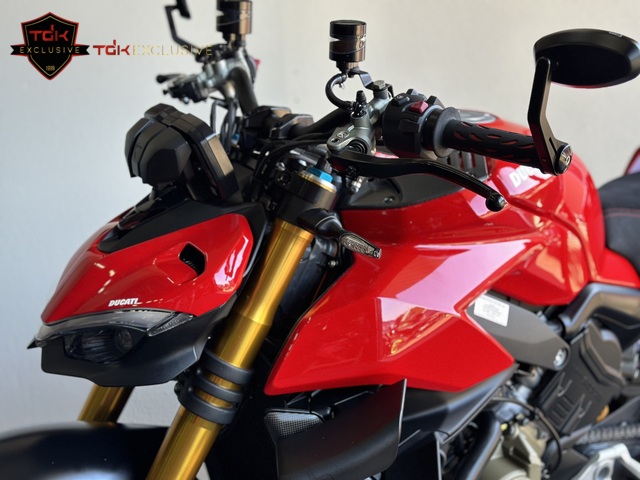 ducati - streetfighter-v4s