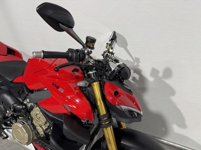 ducati - streetfighter-v4s