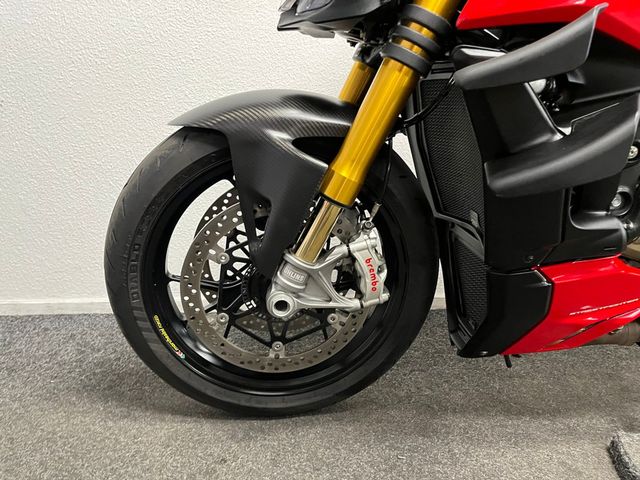 ducati - streetfighter-v4s