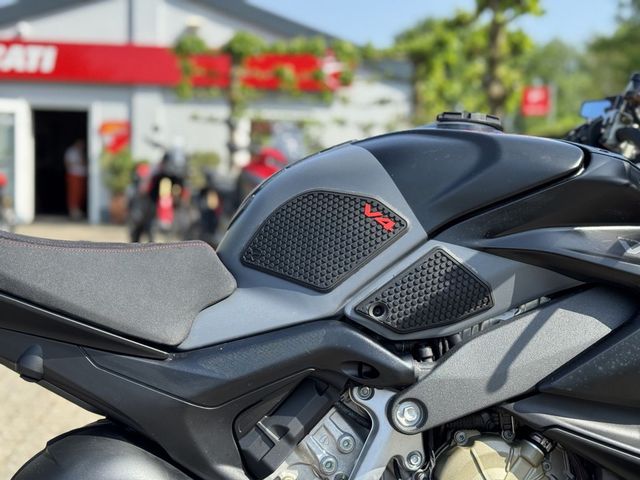 ducati - streetfighter-v4s