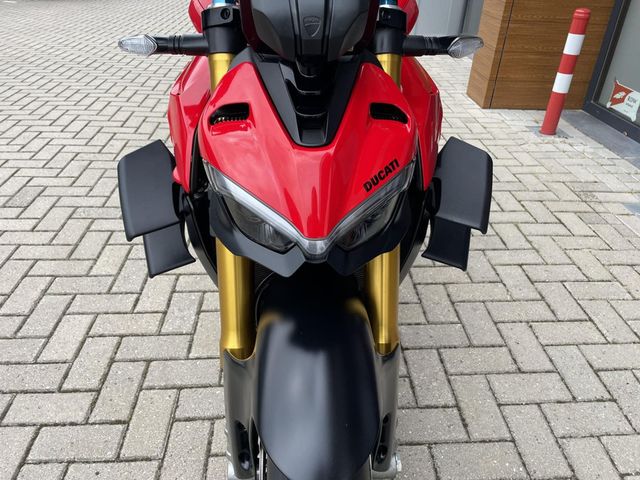 ducati - streetfighter-v4s