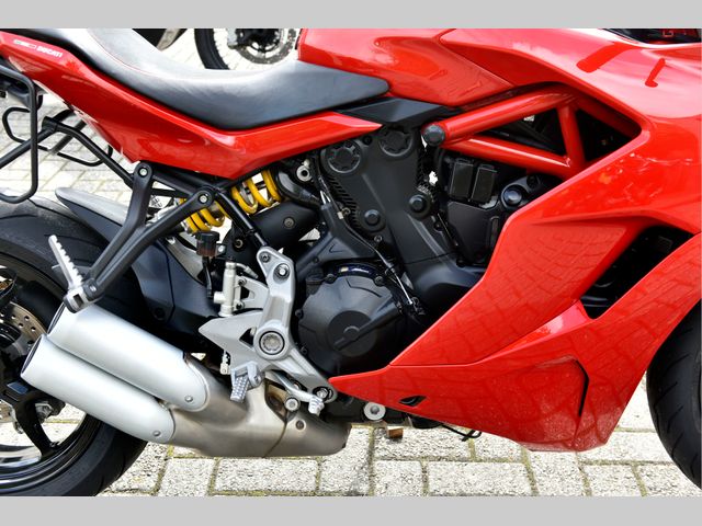 ducati - supersport