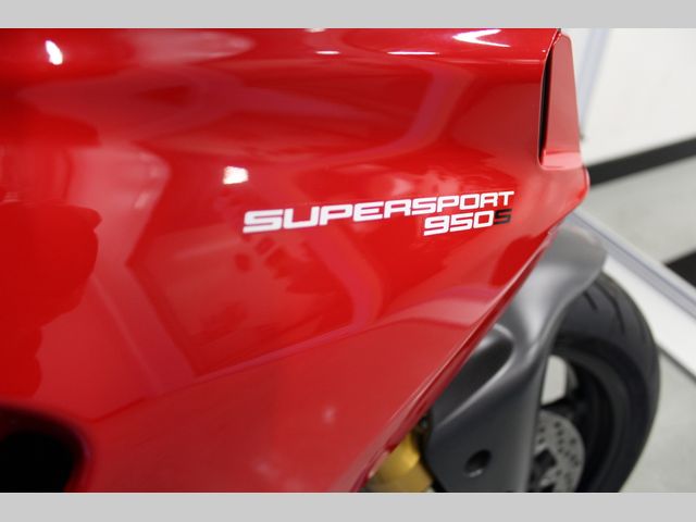 ducati - supersport-950-s