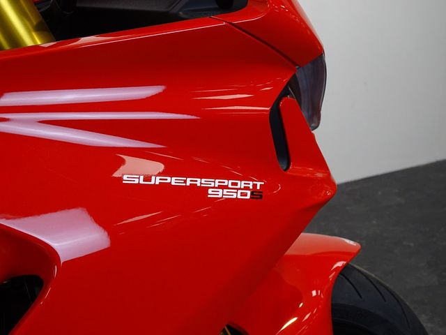 ducati - supersport-950-s