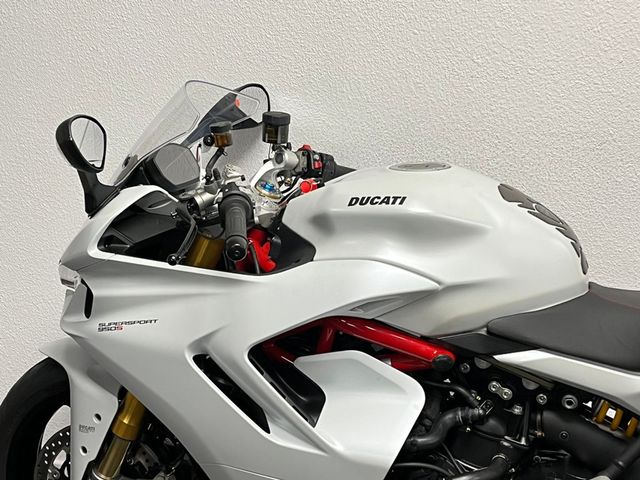 ducati - supersport-s