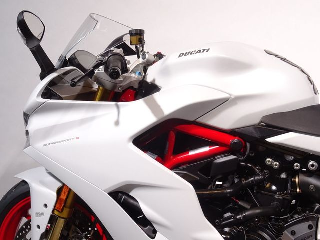 ducati - supersport-s