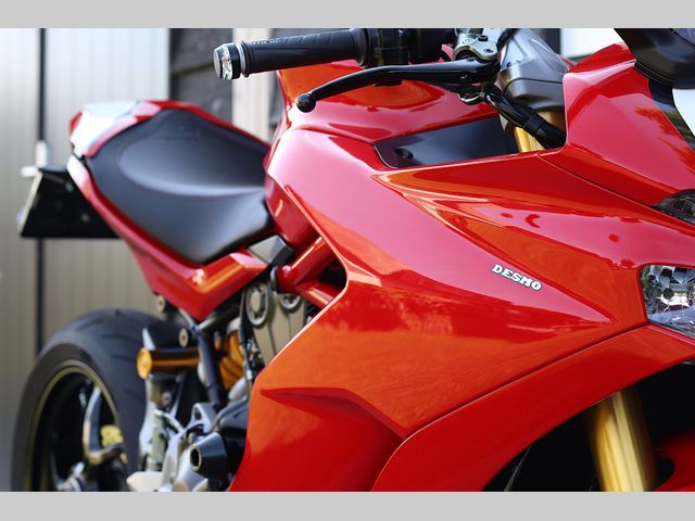 ducati - supersport-s