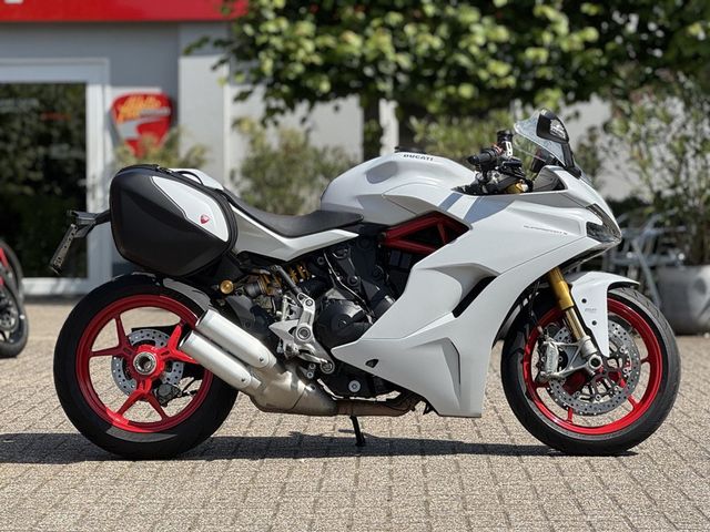 ducati - supersport-s
