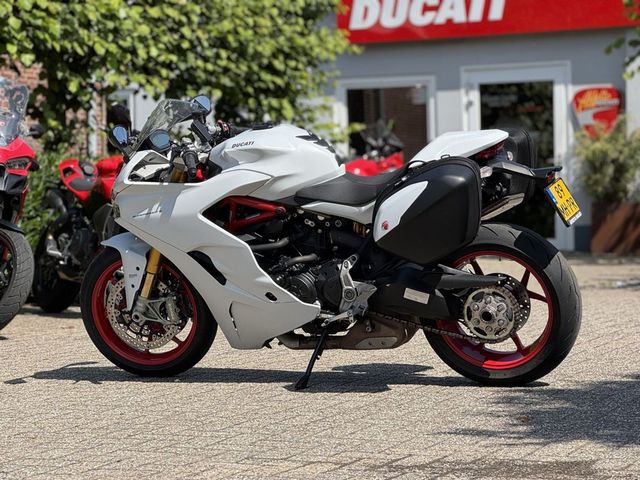 ducati - supersport-s