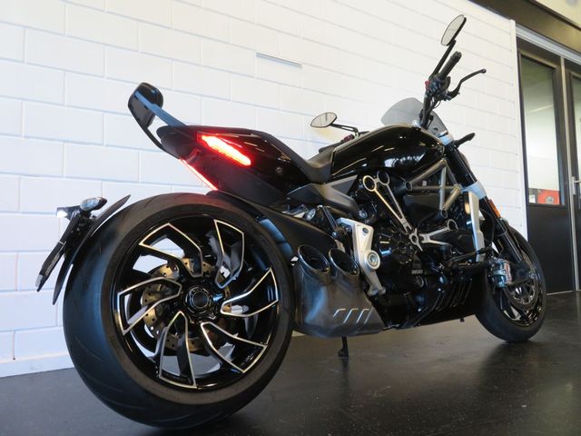 ducati - xdiavel-s