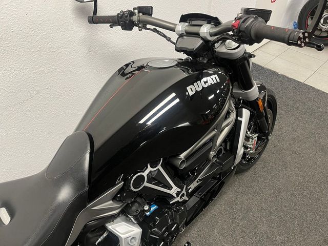 ducati - xdiavel-s