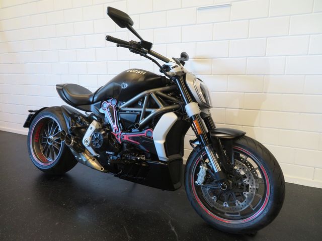 ducati - xdiavel-s