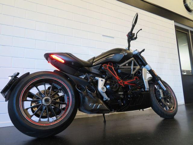 ducati - xdiavel-s
