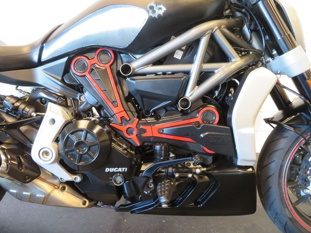 ducati - xdiavel-s