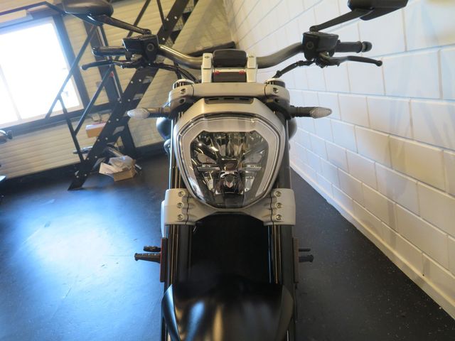 ducati - xdiavel-s
