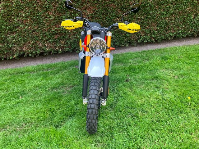 fantic - caballero-125-scrambler