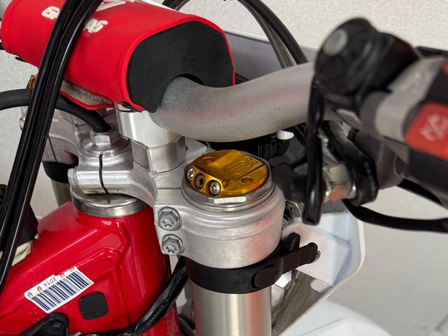 gas-gas - ec-300