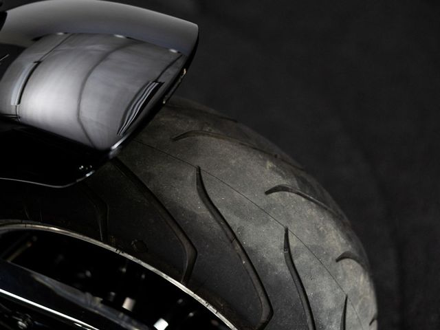 harley-davidson - breakout-114-fxbrs