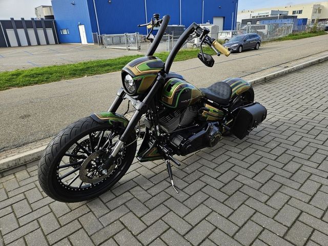 harley-davidson - breakout-cvo-fxsbse