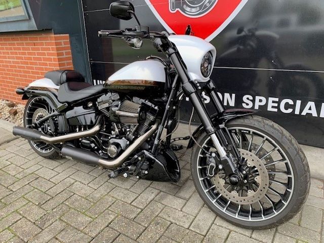 harley-davidson - breakout-cvo-fxsbse