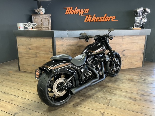 harley-davidson - breakout-pro-street-cvo