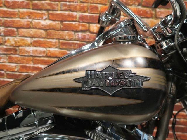 harley-davidson - convertible-cvo-flstse-softail